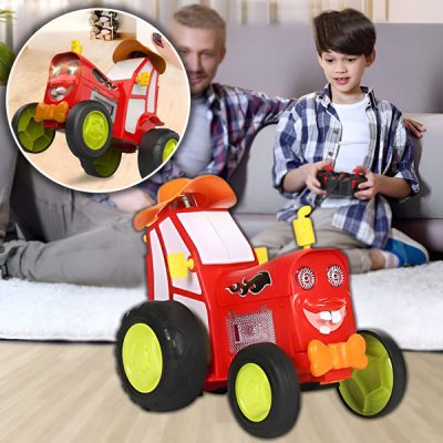 Fare acrobazie con il trattore che salta | JUMPICAR